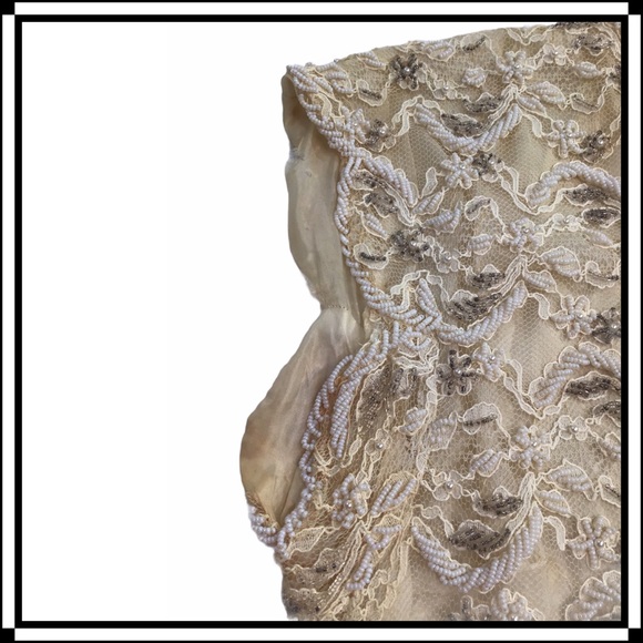 KELLY CO - Vintage Hand Beaded & Embroidered in Hong Kong - Picture 13 of 16